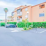 2 Pers Parking Calme Apartment *