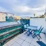 2 Pers Parking Calme Apartment